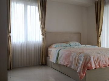 For Rent 3BR Beautiful Apartemen at Fatmawati