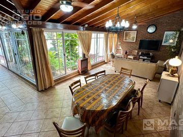 VENTA CASA 6 AMBIENTES