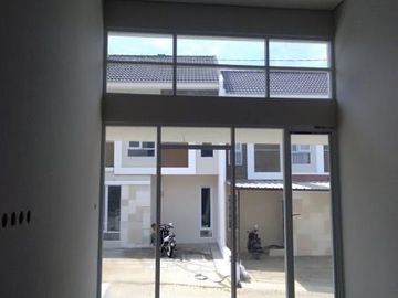 new model hunian di cluster mewah 90% sudah di huni di sariwangi