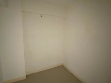 Apartemen type 2Bedroom kosongan green pramuka city JakPus