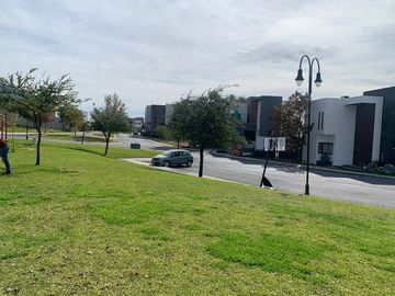 CASA EN VENTA LA JOYA CARRETERA NACIONAL MONTERREY