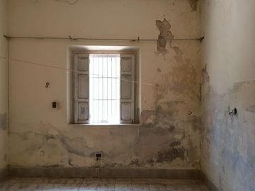Casa en Venta en la Col. García Ginerés atención inversionistas