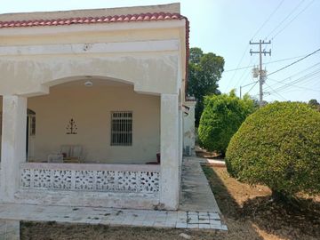 Casa en Venta en la Col. García Ginerés atención inversionistas