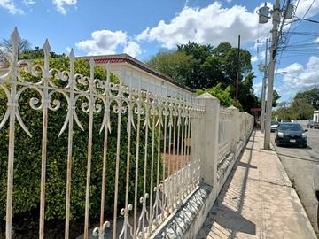 Casa en Venta en la Col. García Ginerés atención inversionistas