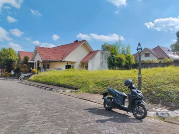Tanah dalam Perumahan Merapi View Jalan Kaliurang dekat UGM