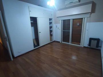 VENTA Hermoso chalet Bo El Cortijo Viejo, con 2400 metros de lote