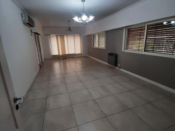 VENTA Hermoso chalet Bo El Cortijo Viejo, con 2400 metros de lote