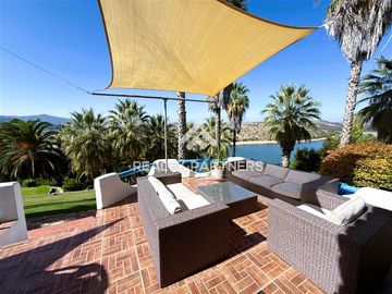 Maravillosa Casa en venta de 8 dorm. Costa Sol 2, San Robert