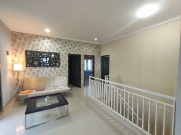 DI JUAL CEPAT RUMAH DI KOMP BELLA VISTA