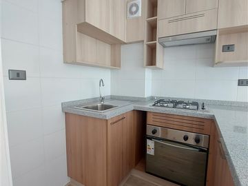 Departamento en venta de 1 dorm. en La Cisterna