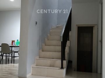 Rumah 2 Lantai Siap Huni Di Metland Cakung Jakarta Timur S9706