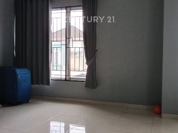 Rumah 2 Lantai Siap Huni Di Metland Cakung Jakarta Timur S9706