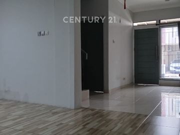 Rumah 2 Lantai Siap Huni Di Metland Cakung Jakarta Timur S9706