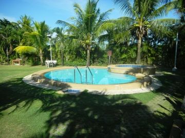 House for rent in Mandaue City, Gated American colonial inspired houses