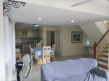 House for rent in Mandaue City, Gated American colonial inspired houses