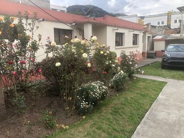 Venta Casa para remodelar, terreno 655mt., en sector sur