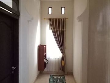 Rumah luas dekat Sleman city hall utara jombor