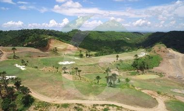 Penthouse in One Tectona Condominium with FREE Golf Rights