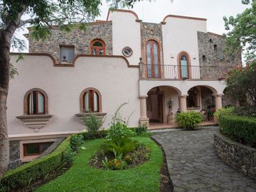 casa en venta, camino a Amatlan, Tepoztlan MORELOS