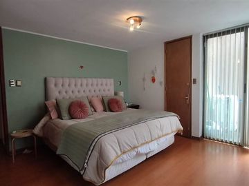 Casa en Venta en maria monvel 1669