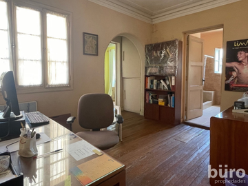 CASA EN VENTA A PASOS DEL GOLF SAN ISIDRO