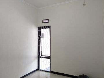 Dijual Rumah Siap Huni Lokasi di Perum Jaya Harmony Sidoarjo