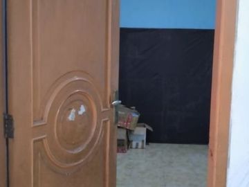 Dijual Rumah Cliedug Komplek Perdagangan Karang Tengah Ciledug Tangerang 2 Lantai Sudah Full Renovasi Bebas Banjir