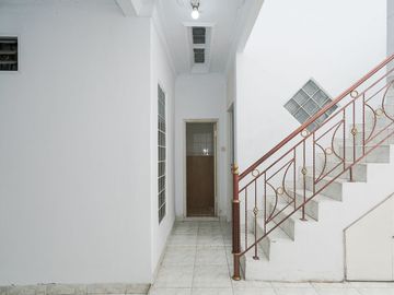 Rumah Bebas Banjir 10 Mnt ke Grand Galaxy Park LB 120 Siap KPR J-51579