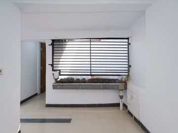 Rumah Bebas Banjir 10 Mnt ke Grand Galaxy Park LB 120 Siap KPR J-51579