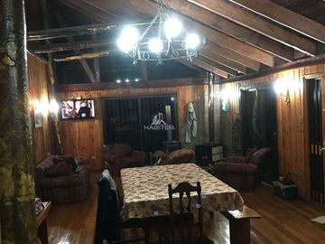 COD35744 Venta Sitio con gran casa en Caburga en Pucón
