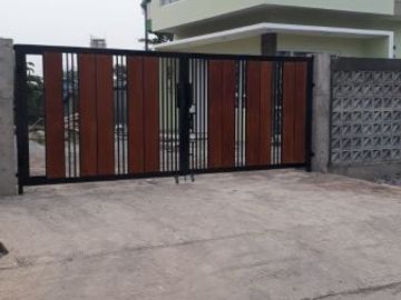 Rumah Asri dan Nyaman di Riung Bandung 2 menit ke SMKN 6 Bandung Harga 600jt-an Cash Free pajak&sup2;.