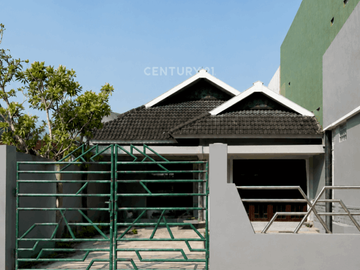 Rumah Luas Di Jl Godean Ideal Untuk Hunian Atau Bisnis Usaha