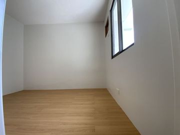 Mira Valley in Havila House for Sale