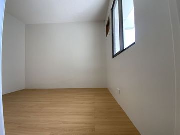 Mira Valley in Havila House for Sale