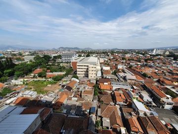 apartment murah pusat kota Sudirman Suites Bandung lantai atas