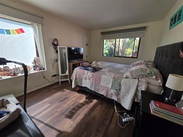 Casa en venta de 5 dorm. en Huechuraba