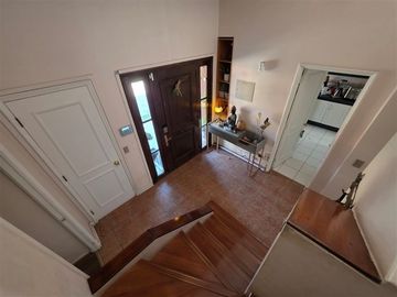 Casa en venta de 5 dorm. en Huechuraba