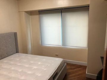 Rush Condominium 2 Bedrooms for Lease: 2BR flat Hidalgo Place Tower Condo for Lease / Rent in Rockwell Center Makati