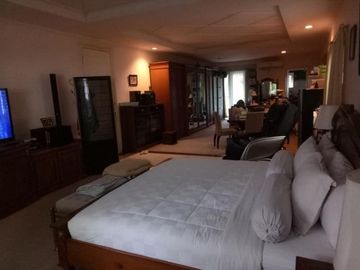 Rumah Mewah Strategis Di Cilandak Gaharu Jakarta Selatan