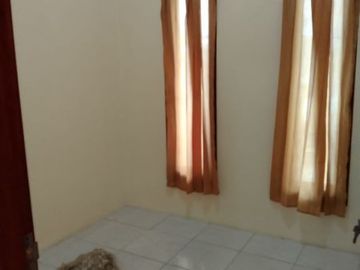 Rumah pondok kacang barat belakang graha raya