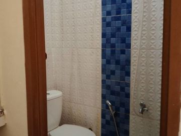 Rumah pondok kacang barat belakang graha raya