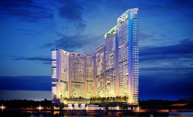 2BR Condo w/ Customized Interiors in Acqua Private Residences