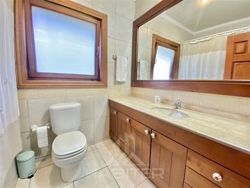COD38730 Casa en Venta 6D Condominio Los Cantaros en Temuco