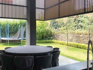 CASA RESIDENCIAL EN VENTA EN EL CLUB Y DENTRO DEL CAMPO DE GOLF TRES MARIAS
