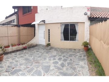 Chalet 4amb + parque c/ pileta + departamento/ Zona Caisamar