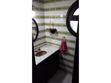 Chalet 4amb + parque c/ pileta + departamento/ Zona Caisamar