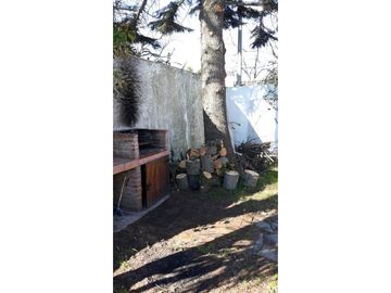 Chalet 4amb + parque c/ pileta + departamento/ Zona Caisamar