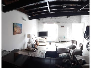 Chalet 4amb + parque c/ pileta + departamento/ Zona Caisamar