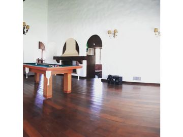 Chalet 4amb + parque c/ pileta + departamento/ Zona Caisamar