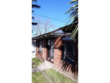 Chalet 4amb + parque c/ pileta + departamento/ Zona Caisamar